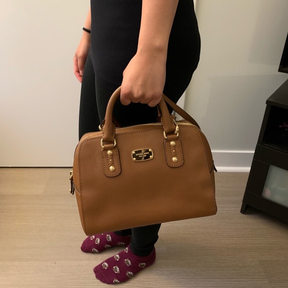 Handbag - Picture 2 of 7